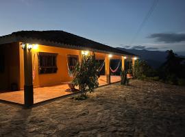 Casa Campestre Sueño Verde, hotel with parking in Garagoa