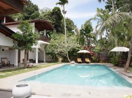 The Secret Guesthouse, hotell i Mirissa
