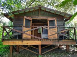 Mombacho Lodge, hotel u gradu 'Granada'