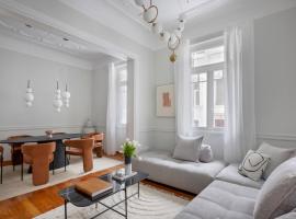 Acropolis Villa 3BR 9ppl 10 minutes Metro&Museum, ξενοδοχείο στην Αθήνα