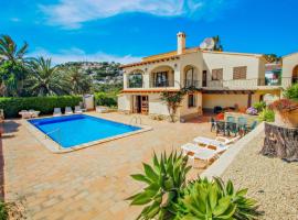 Alice - holiday home with private swimming pool in Benissa