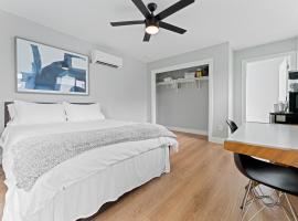 Detached 1 Bed 1 Bath In-law Suite 3 miles from Downtown!, kuća za odmor ili apartman u gradu 'Austin'