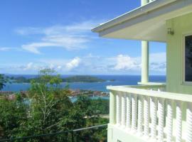 2 bedrooms villa with sea view enclosed garden and wifi at Victoria Zig Zag Ward 6 km away from the beach โรงแรมในวิกตอเรีย