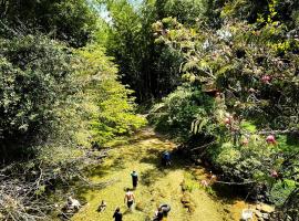 Cabaña El Arenal San Rafael Antioquía, hôtel à San Rafael