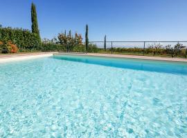 Villa with Sea View - Cupra Marittima - Private Pool, hotel v destinaci Cupra Marittima