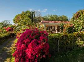 Gateway to Paradise, hotel in Tilarán