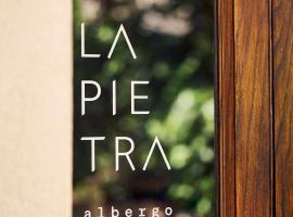 Albergo La Pietra, hotel a Roccalbegna