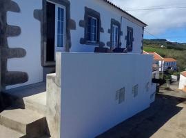 Fazenda Apartments - Apartment 3, hotel in Lajes das Flores