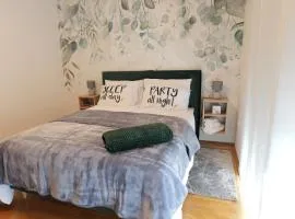 Apartman Tina ***** s jacuzzijem u blizini Parka prirode Papuk