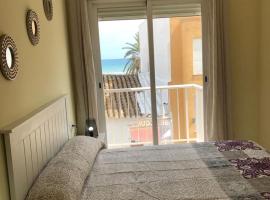 Luxury Apartment in Torrenostra 2-4, hotel u gradu 'Torrenostra'