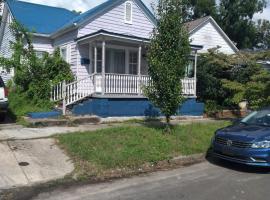 Lilac House from 1920 in Wilmington, hotel en Wilmington