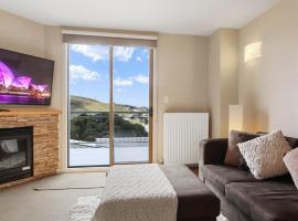 Chalet Hotham 13, hotel i Mount Hotham