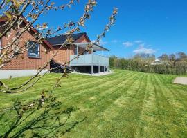 Family-friendly house close to Aarhus，Galten的度假住所