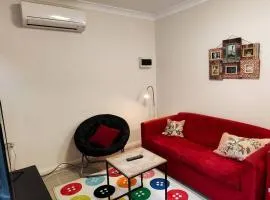 Convenient location Cozy 1 Bedroom Guest House