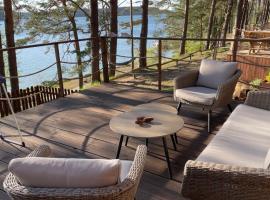 Domki Borsk - komfortowe domki nad jeziorem Wdzydze z przepięknym widokiem: Borsk'ta bir otel