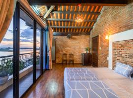 Calm House 2 Homestay Hoi An