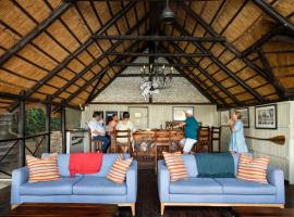 Ichingo Chobe River Lodge by Mantis, луксозен къмпинг в Punga