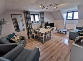 Spacious Family Friendly Apartment- 100m from beach with Seaviews!, beach hotel in Hunstanton