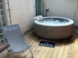 Le Patio Jacuzzi Centre, hotell i Toulouse