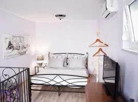 Lavender cozy & lovely 17