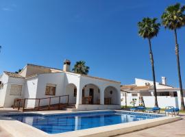 Chalet Playa Flamenca, מלון בפלאיה פלמנקה