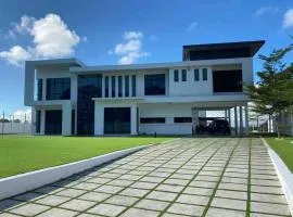 Seri Alam Y19 Luxury Spacious Villa