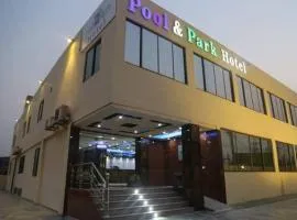 POOL & PARK RESORTS