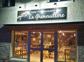 Hotel Restaurant La Grenouillère、ヴィトレのホテル