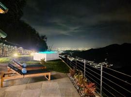 Narciso Home, hotel en Adrara San Rocco