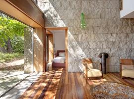 Villa do Bosque, vacation home in Guilhabreu