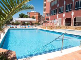 Seramar Hotel Luna Park Adults Only, ξενοδοχείο στο Ελ Αρενάλ