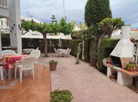 APCOSTAS Villa Ibiza - Oropesa, hotel in Oropesa del Mar