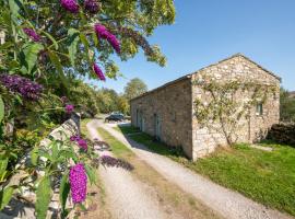 Bizzys Bolthole, hotel in Reeth