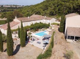 Château Catherine de Montgolfier B&B, hotel di Narbonne