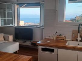 Apartamento burbujas playa, διαμέρισμα σε El Pozo del Esparto