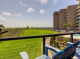 Port Aransas Vacation Rental with Pools - Near Beach, beach hotel in Port Aransas