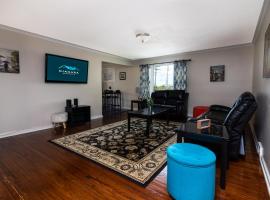 Large 7BR,4BA, Short walk to Niagara Falls