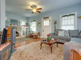 Charming Canyon Lake Cottage w/ Pool & BBQ Pit!