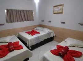 Casa Completa com Garagem a 400mts da basilica
