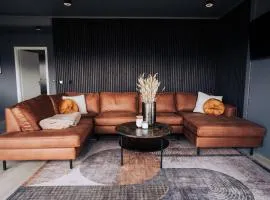 Golden Circle Luxury Cottages Lake View