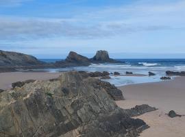 a casinha da avó, hotel en Zambujeira do Mar