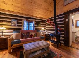Pioneer Guest Cabins, hotel v destinaci Crested Butte
