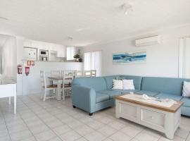 Great Location in Nelson Bay, alojamento para férias em Nelson Bay