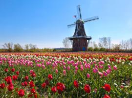 Modern 2BR 2BA New Build Condo with Garage & Patio, acomoda&ccedil;&atilde;o em condom&iacute;nio em Wyoming