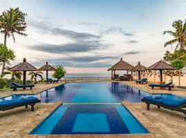 Villa Bukti Paradise- Captivating Beachfront Villa, hotel v destinaci Kubutambahan