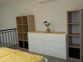 Gemini Apartman, apartamento em Esztergom