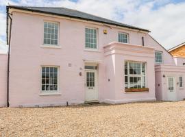 Burfield Cottage, hotel con estacionamiento en Windsor