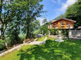Chalet Grigna - Your Mountain Holiday，Esino Lario的木屋