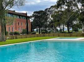 EMPORDÀ GOLF 4 1-2, apartamento em Gualta