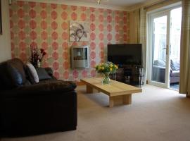 Portland Mews - 3 Bed Holiday Home By Premier Serviced Accommodation, hotel di Leek